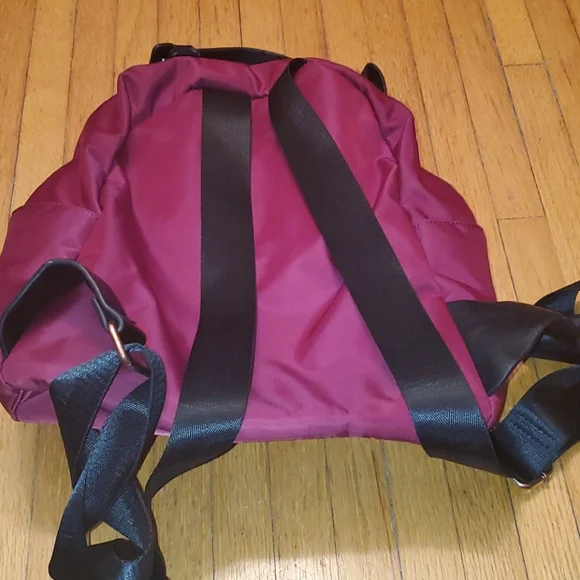 Backpack ๐ - Picture 10 of 12